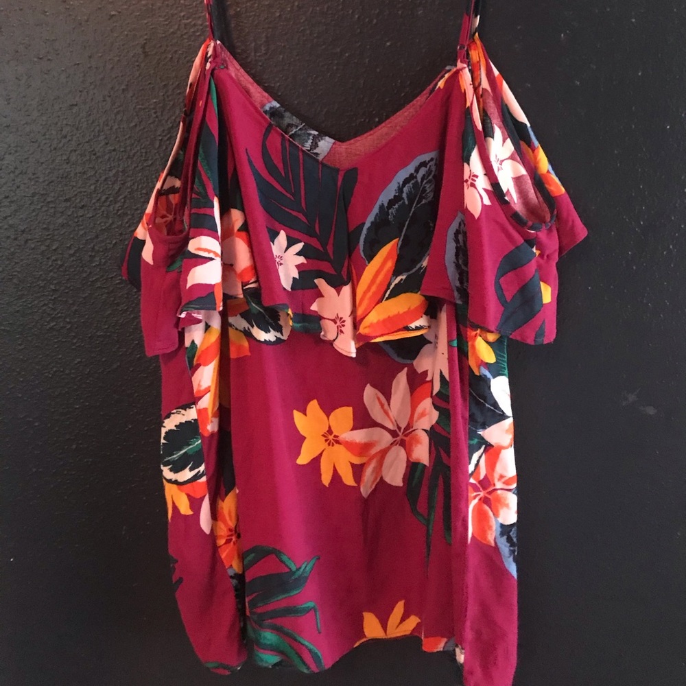 Cute flowy tank top
